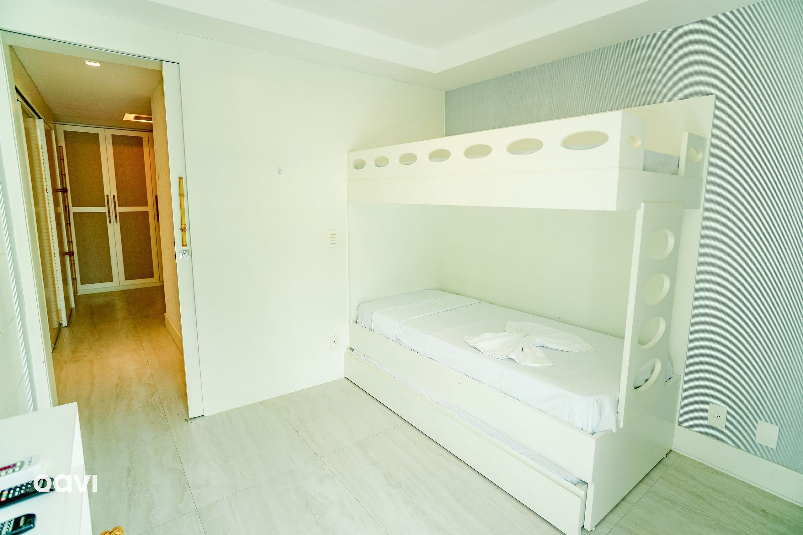 Foto de todo o quarto