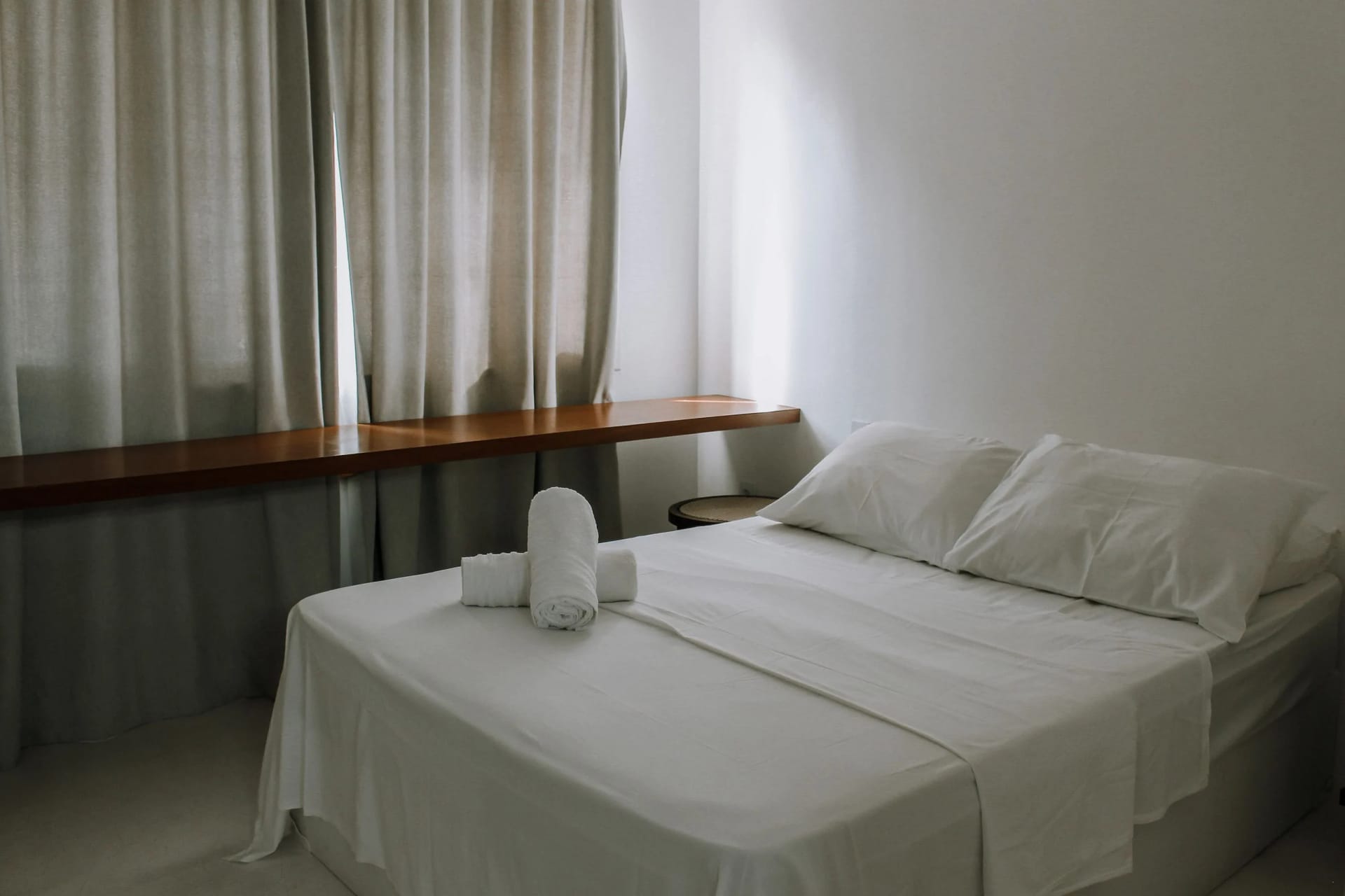 Quarto — Bangalô no Pipa Atlântico Centro by Qavi