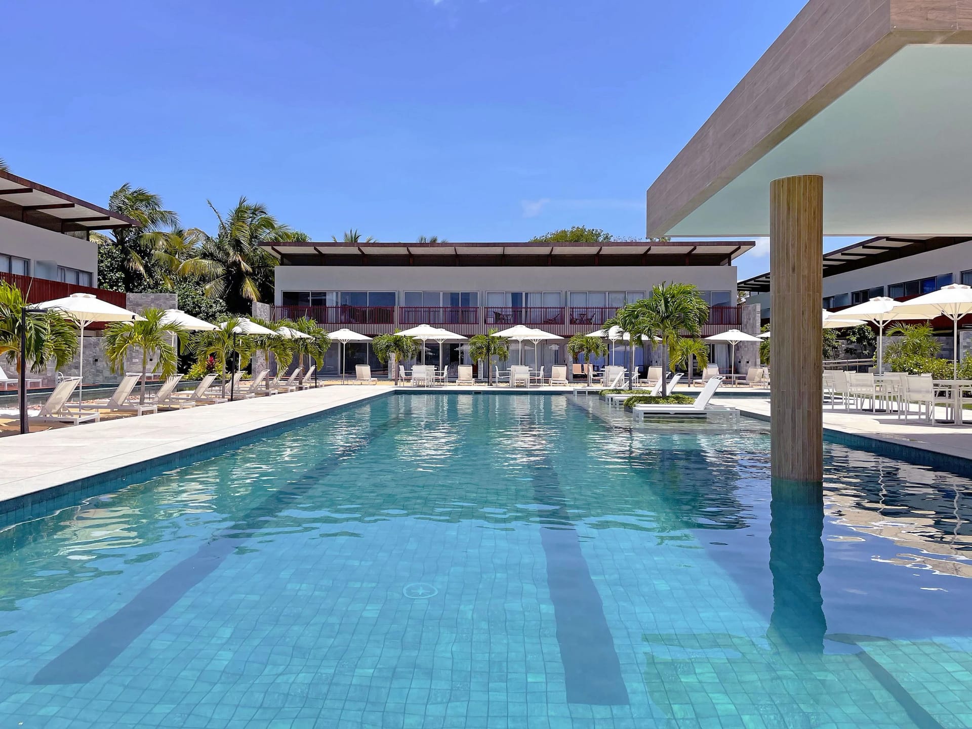 Piscina — Flat Ile de Pipa Ibiza by Qavi