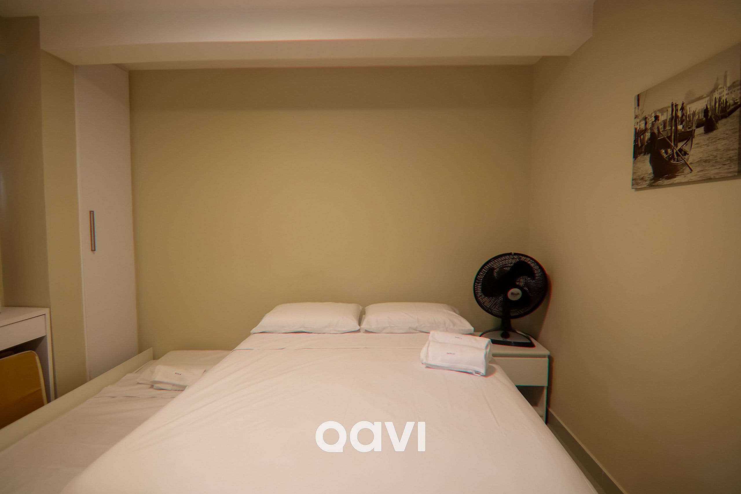Photo of the whole room