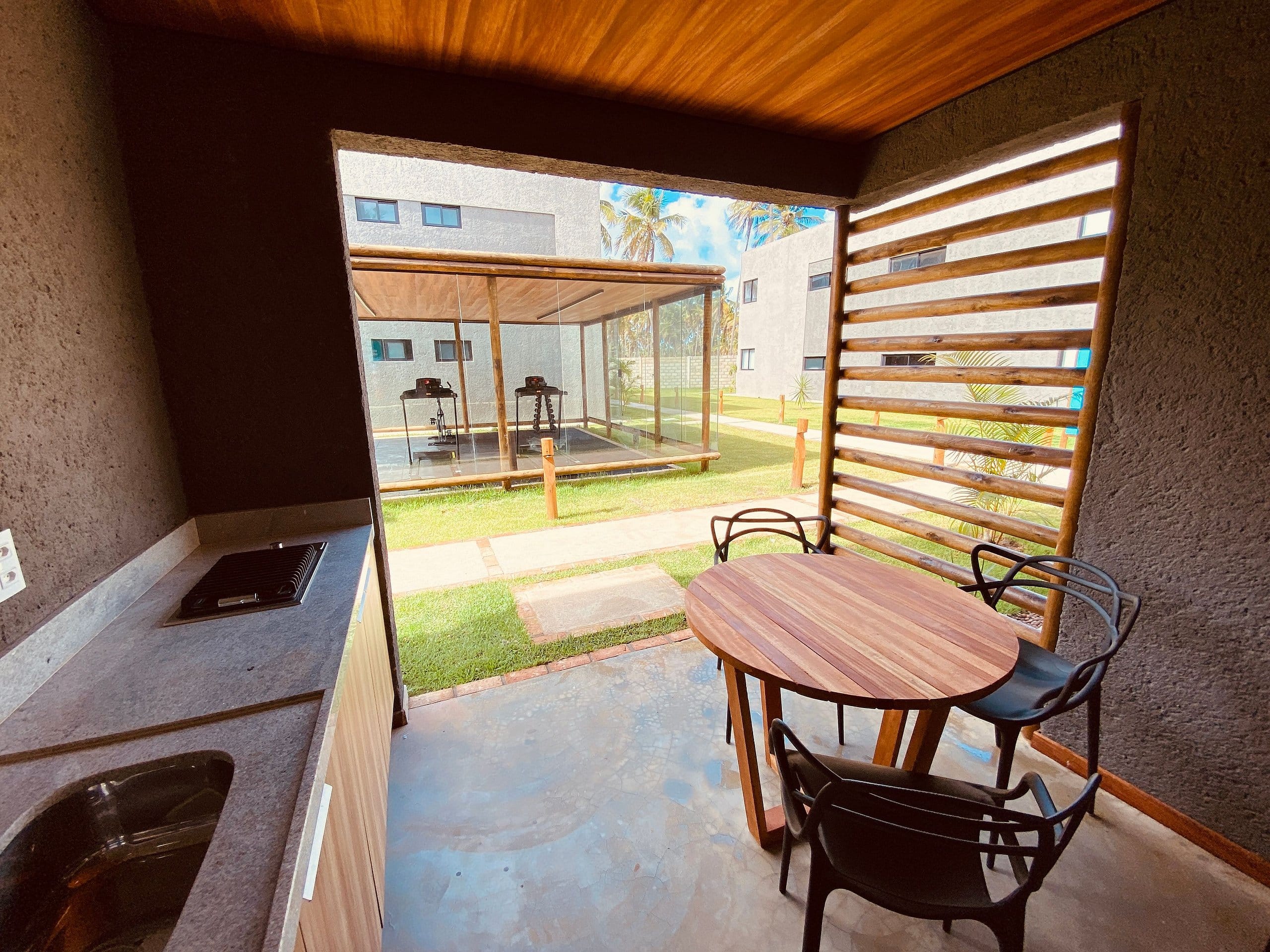 Fachada / Terraza