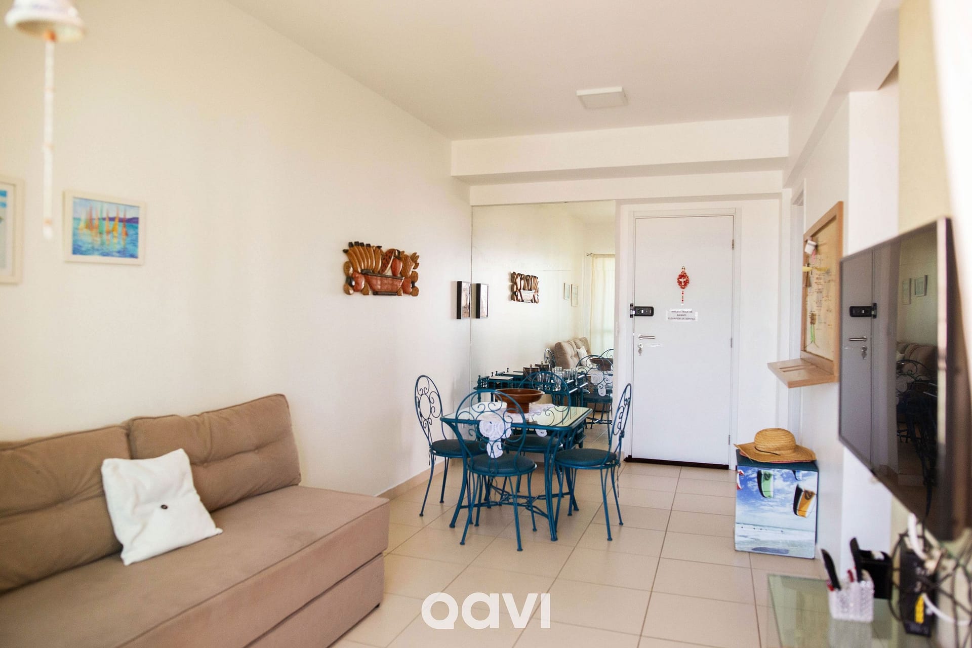 Sala de Estar — Apto aconchegante no melhor de Ponta Negra by Qavi