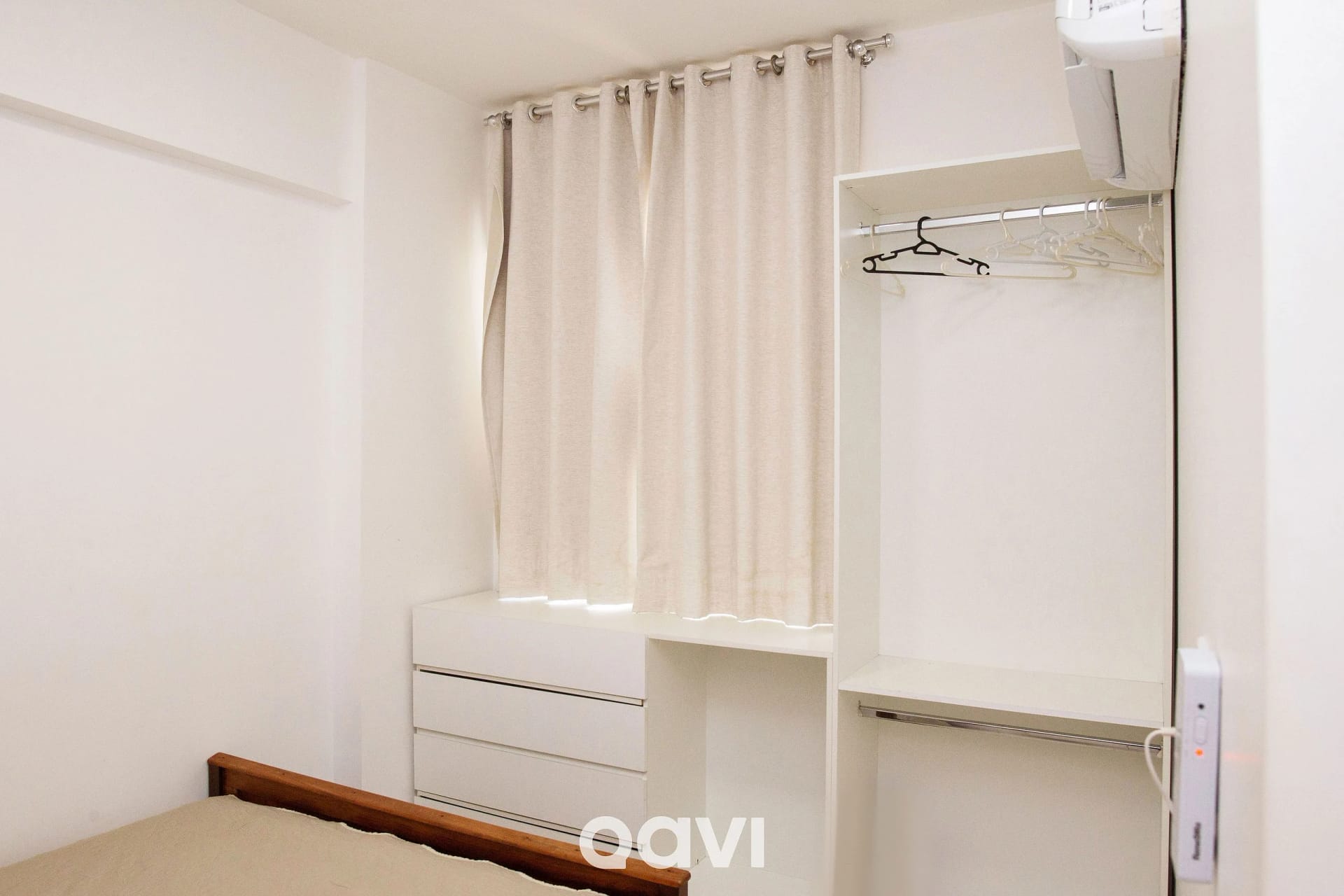 Quarto — Apto aconchegante no melhor de Ponta Negra by Qavi