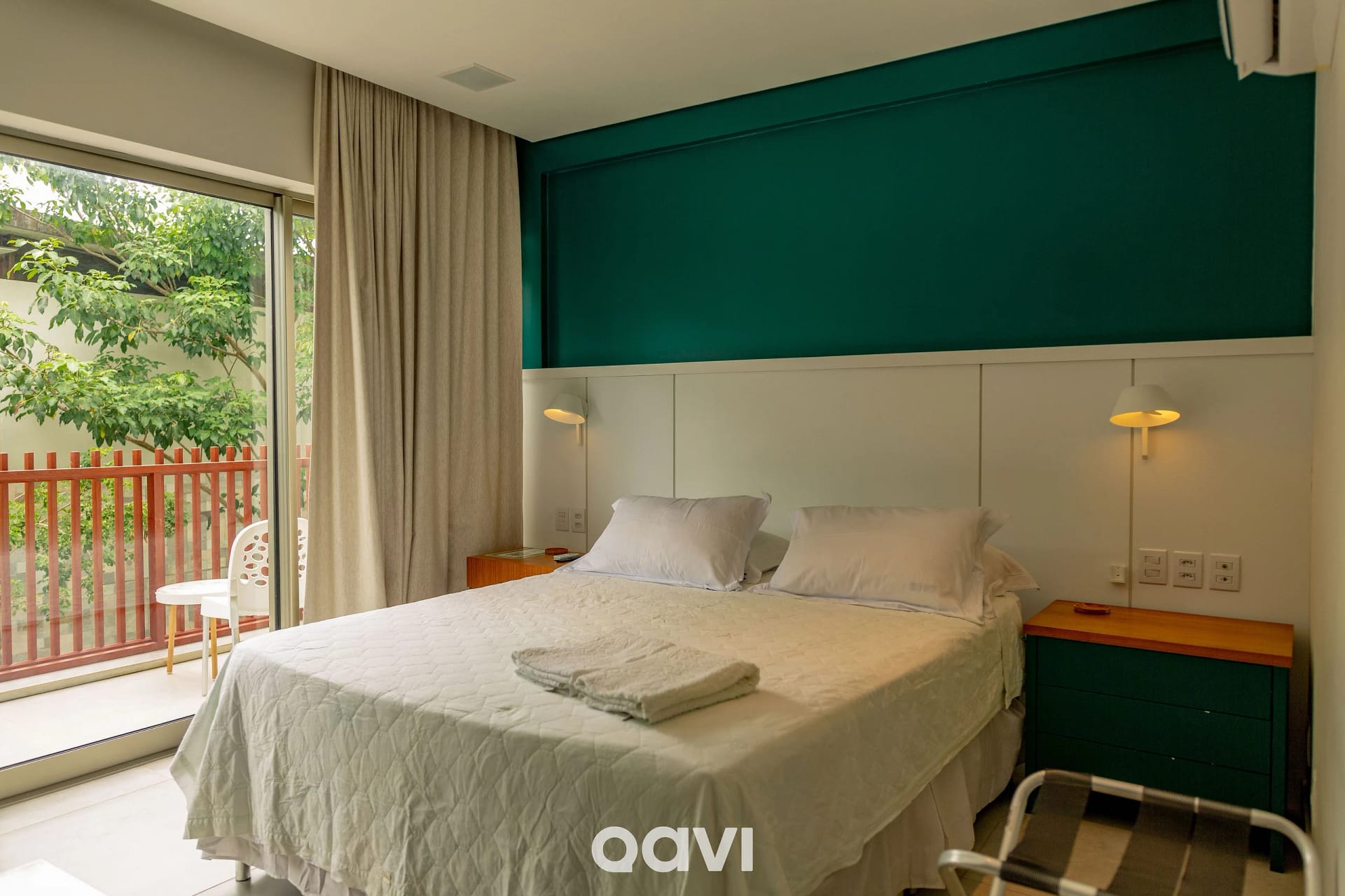 Flat Ile de Pipa Seychelles by Qavi - 1