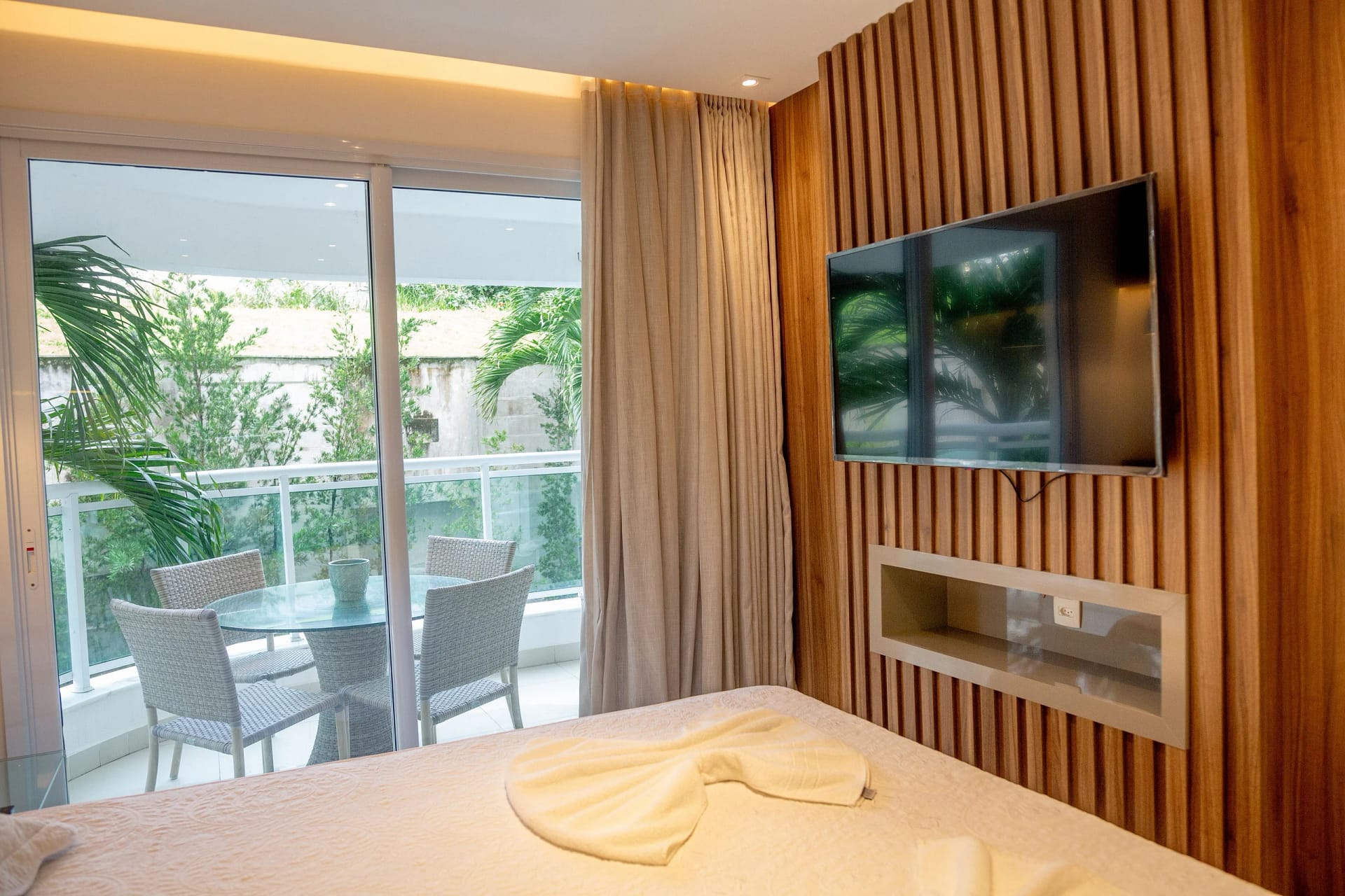 Quarto — In Mare Bali Flat Marbella by Qavi