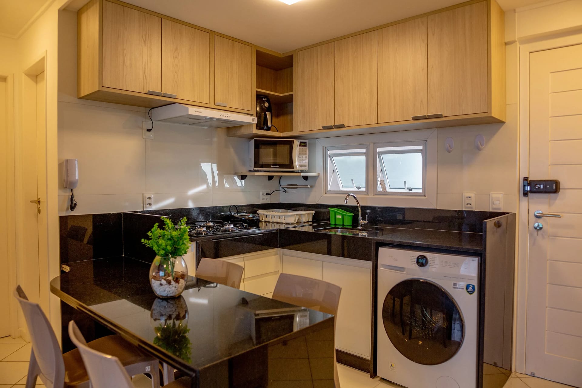Cozinha ou kitnet — Pontamares Flat Bali em Ponta Negra by Qavi