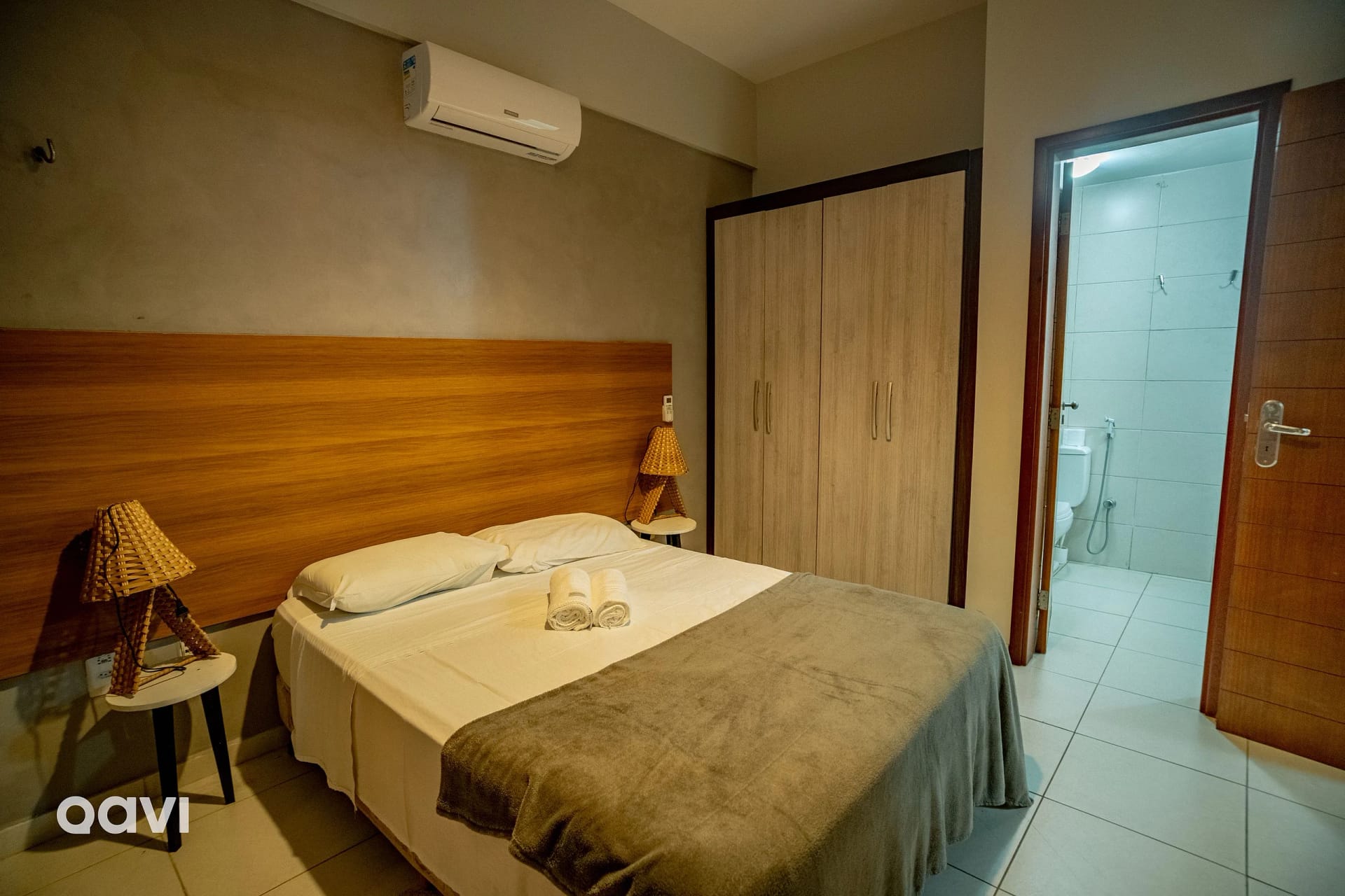 Foto de todo o quarto — Ap 3 quartos no Elegance beira mar by Qavi