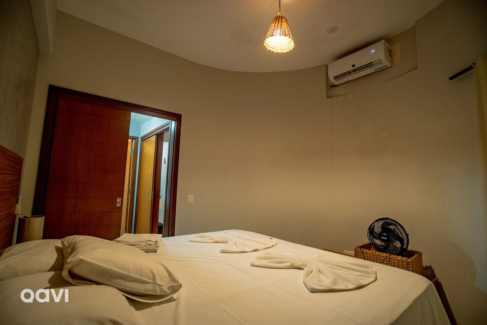 Foto de todo o quarto — Ap 3 quartos no Elegance beira mar by Qavi