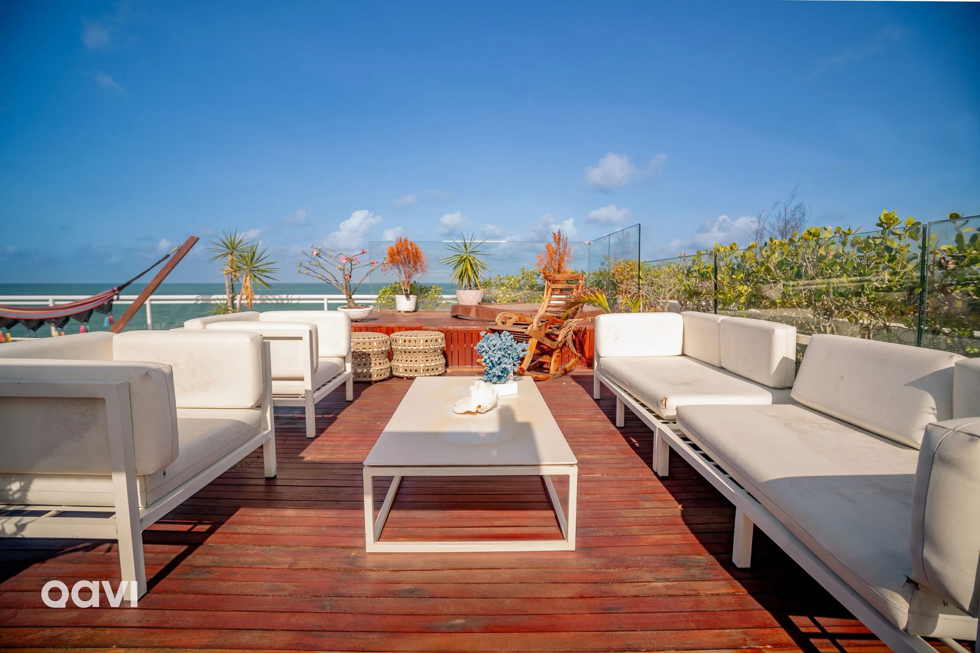 Varanda / Terraço — In Mare Bali Flat Cobertura Nusa by Qavi