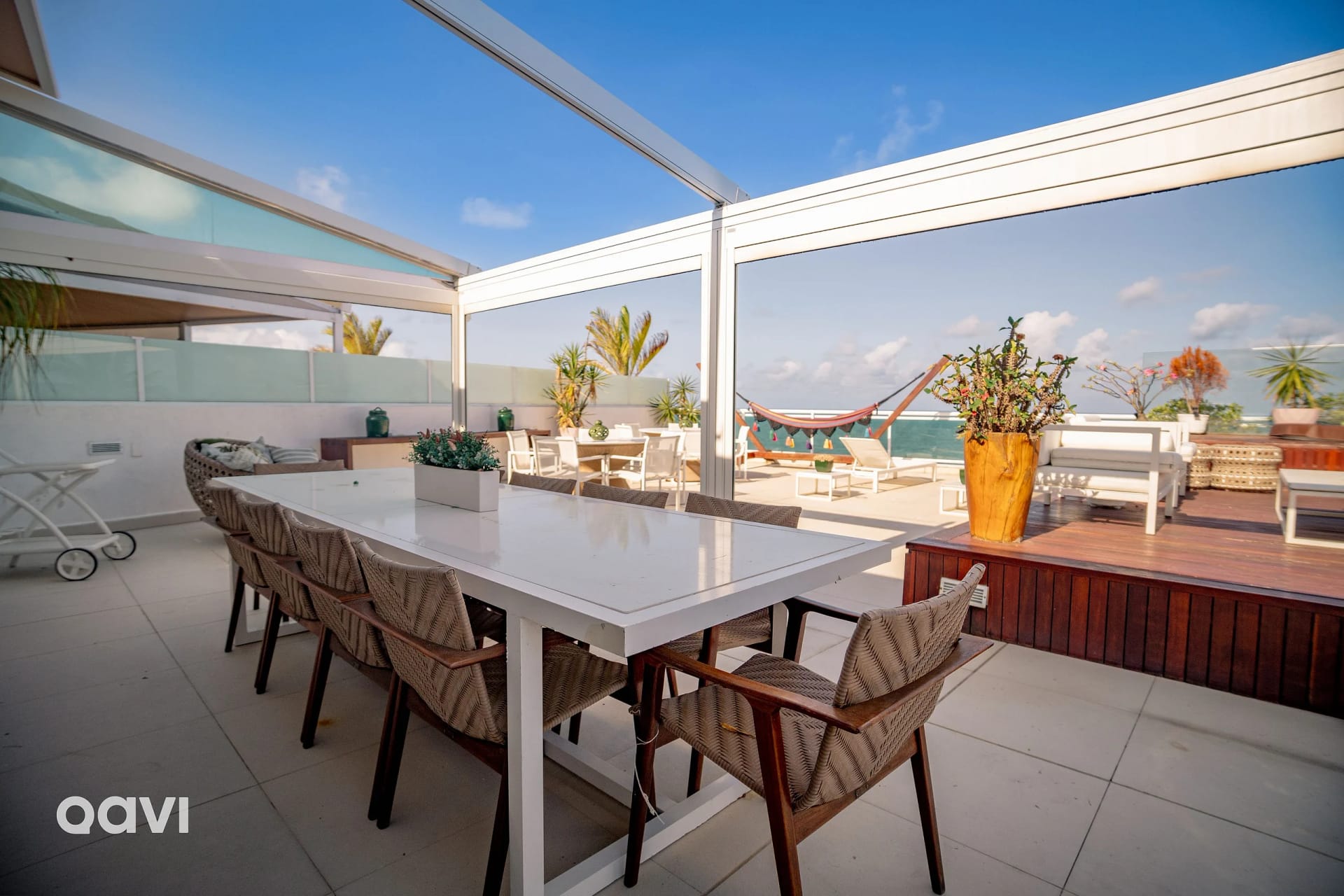 Varanda / Terraço — In Mare Bali Flat Cobertura Nusa by Qavi