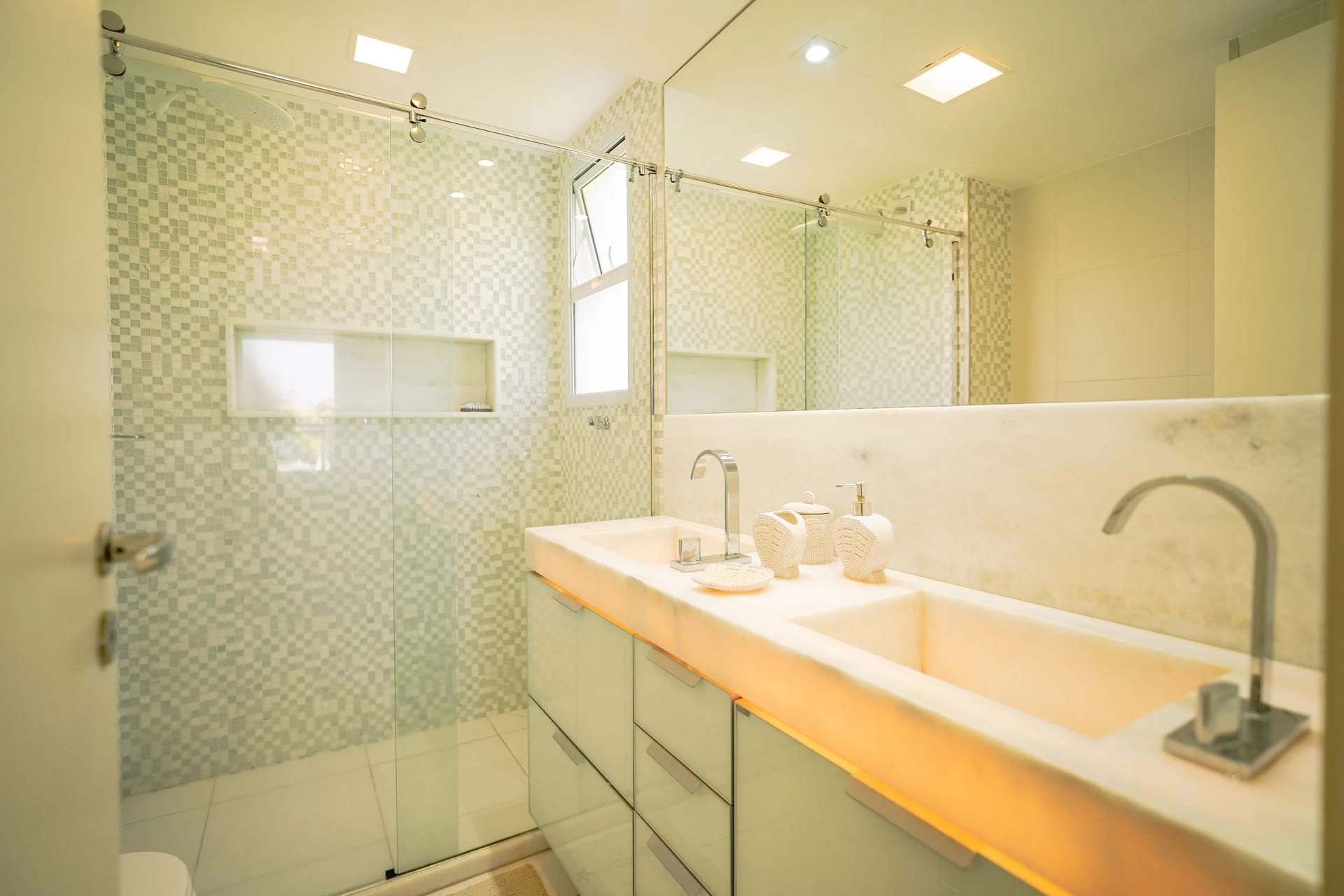 Banheiro — In Mare Bali Flat Premium Cartagena by Qavi