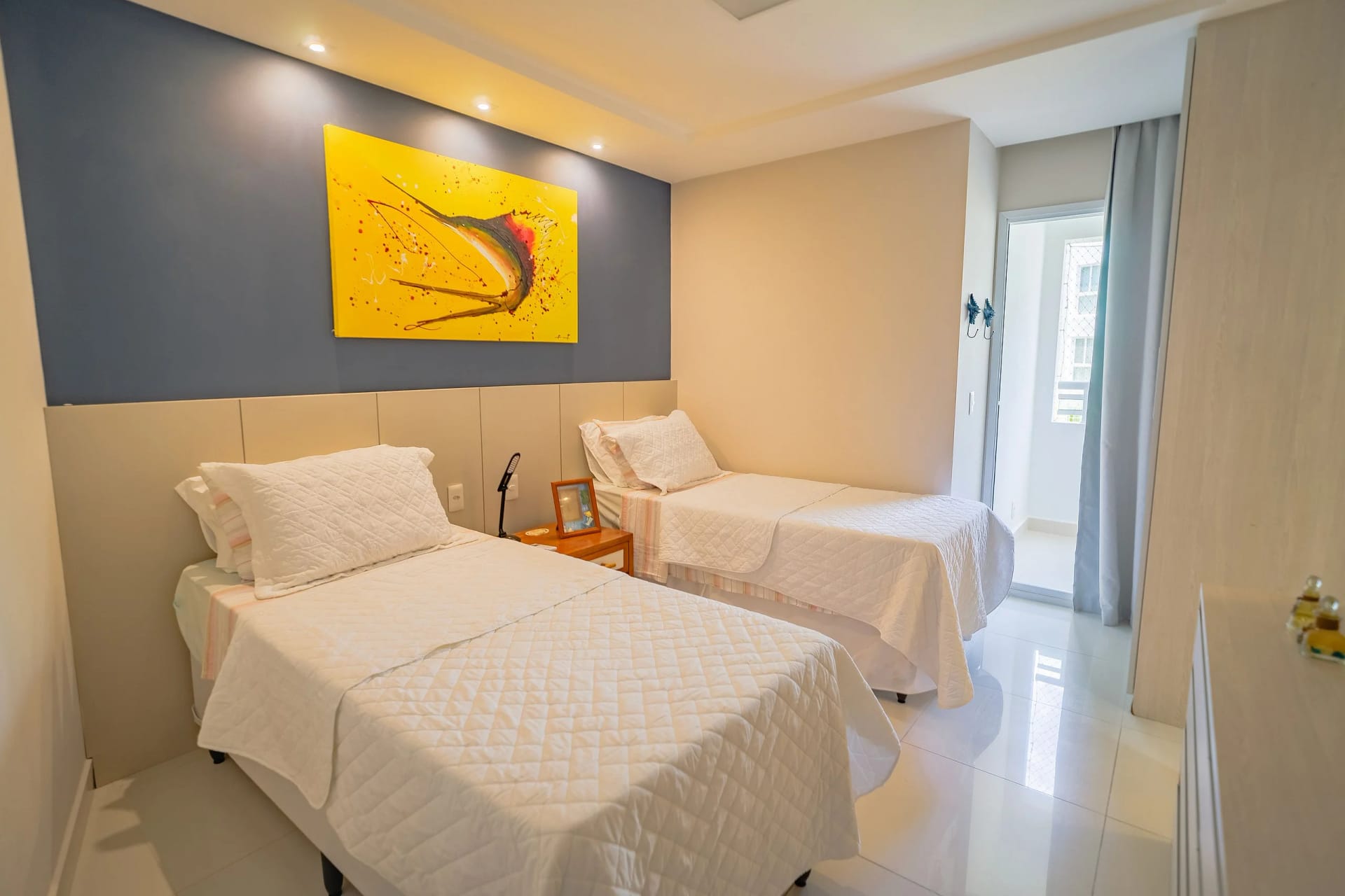 Quarto — In Mare Bali Flat Premium Cartagena by Qavi