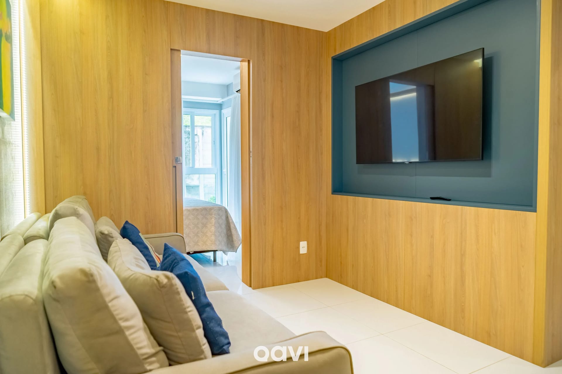 Sala de Estar — In Mare Bali Flat Premium Santorini by Qavi
