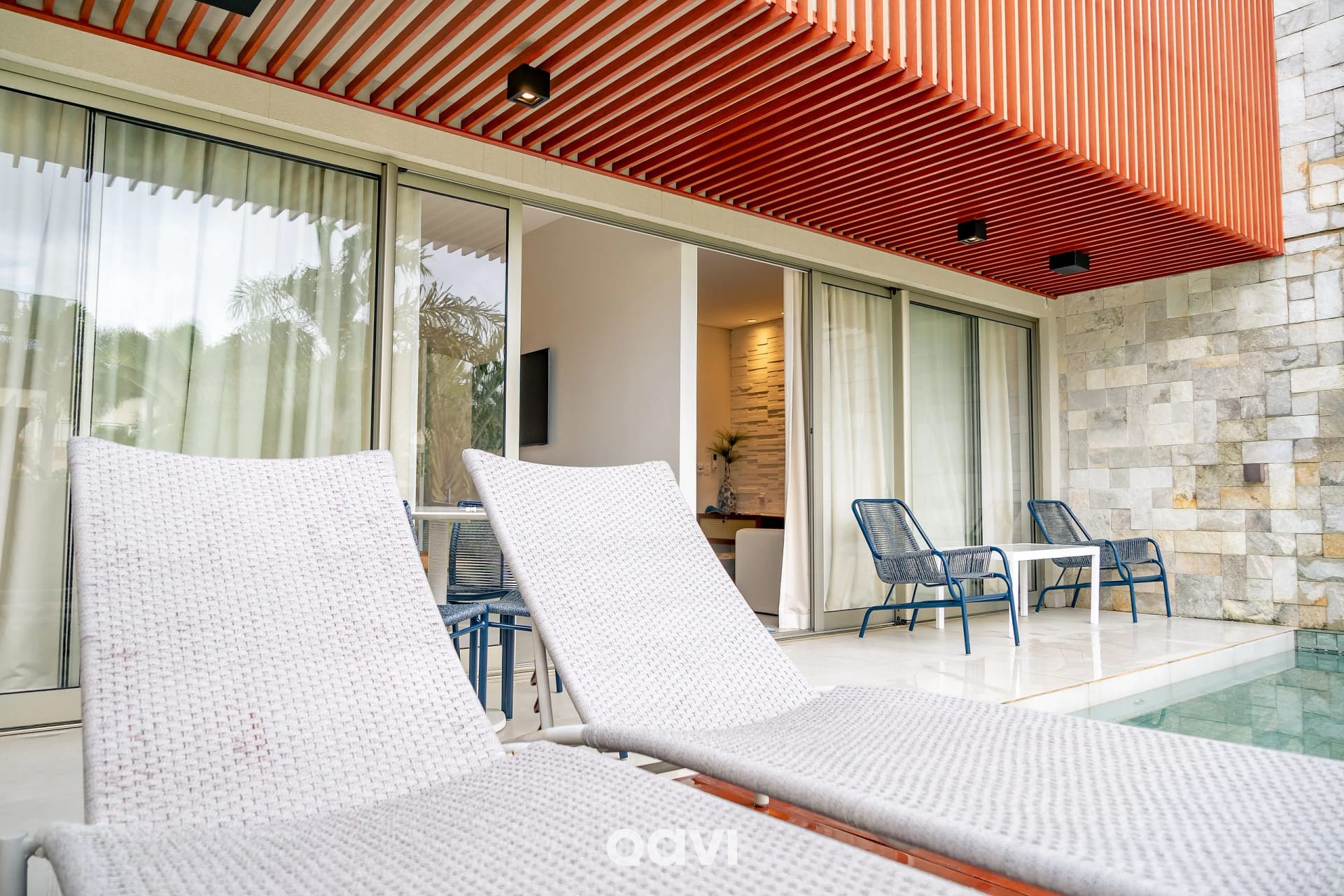 Vista da piscina — Flat Ile de Pipa Deck Premium Fiji by Qavi