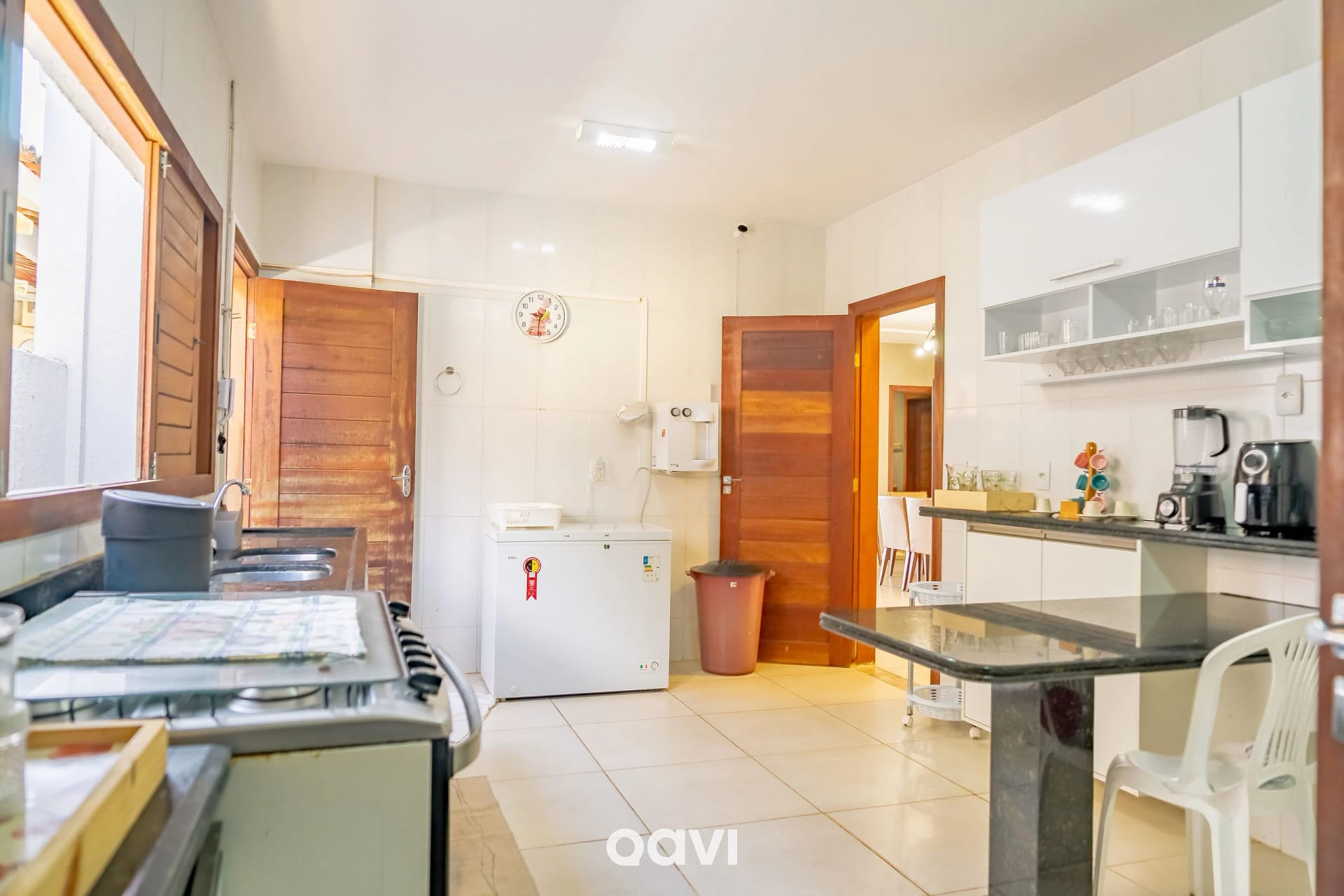 Cozinha ou kitnet — Casa pé na areia premium Pirangi by Qavi