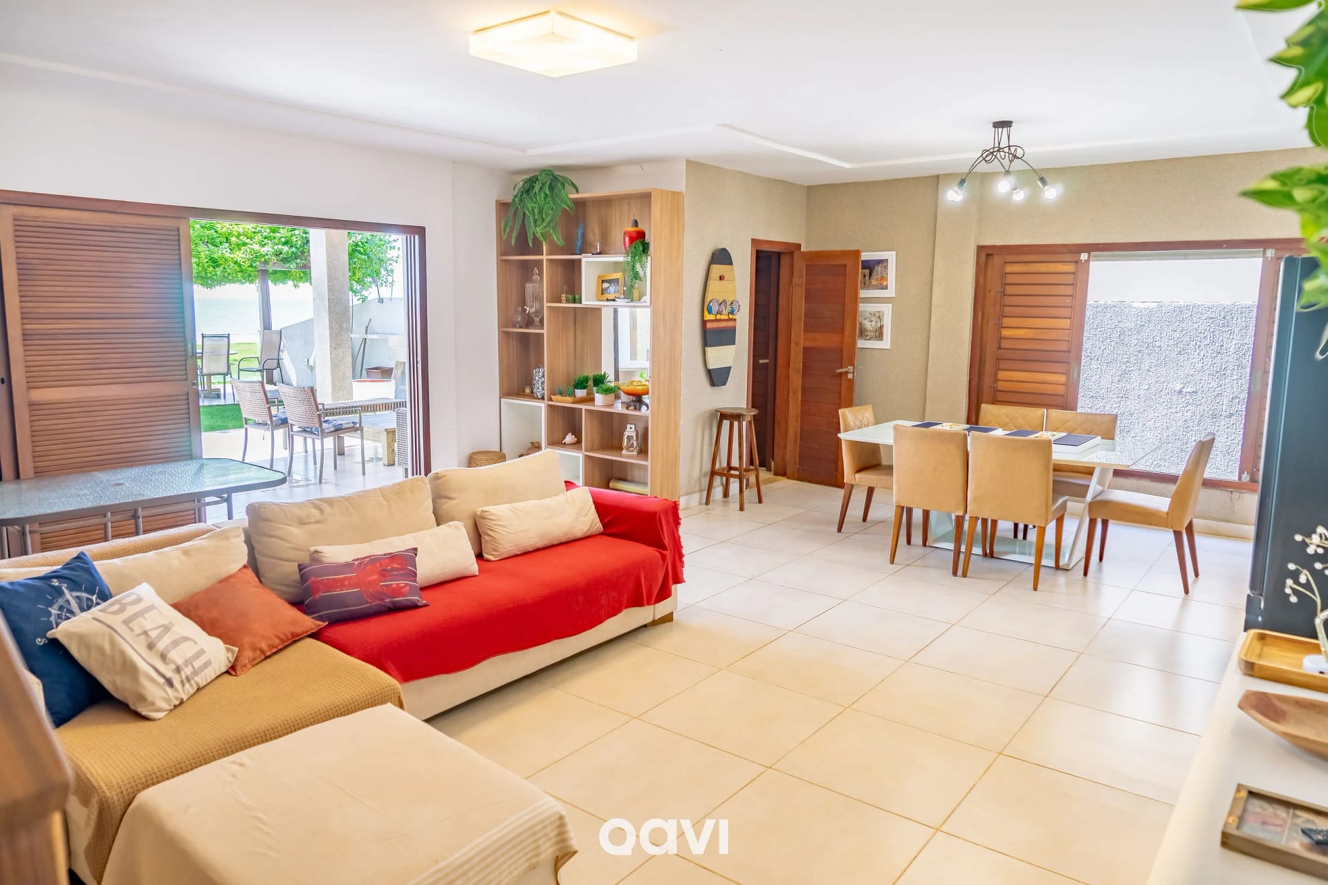 Sala de Estar — Casa pé na areia premium Pirangi by Qavi