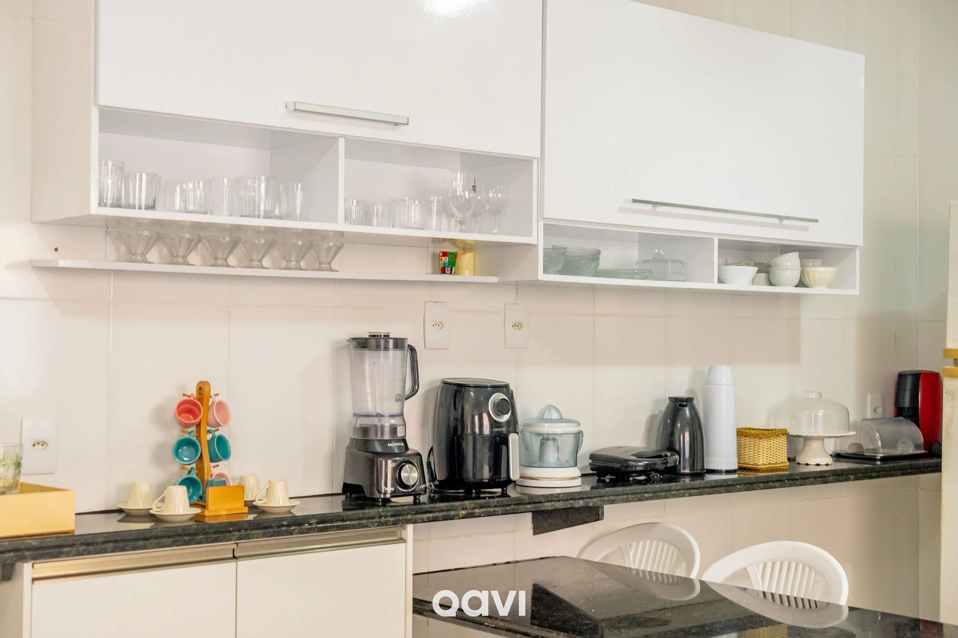 Cozinha ou kitnet — Casa pé na areia premium Pirangi by Qavi