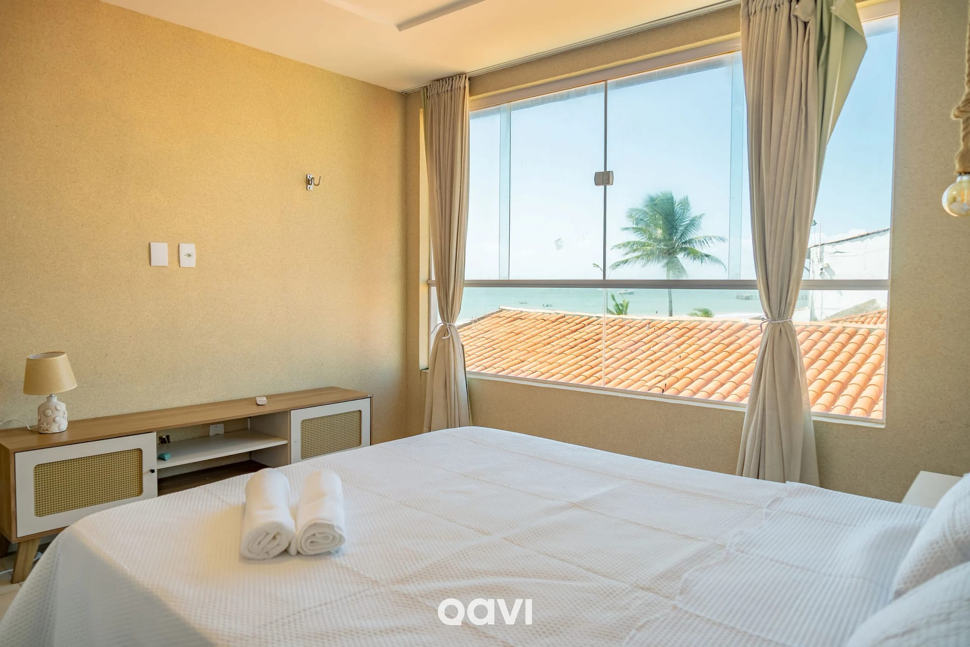 Cama — Casa pé na areia premium Pirangi by Qavi