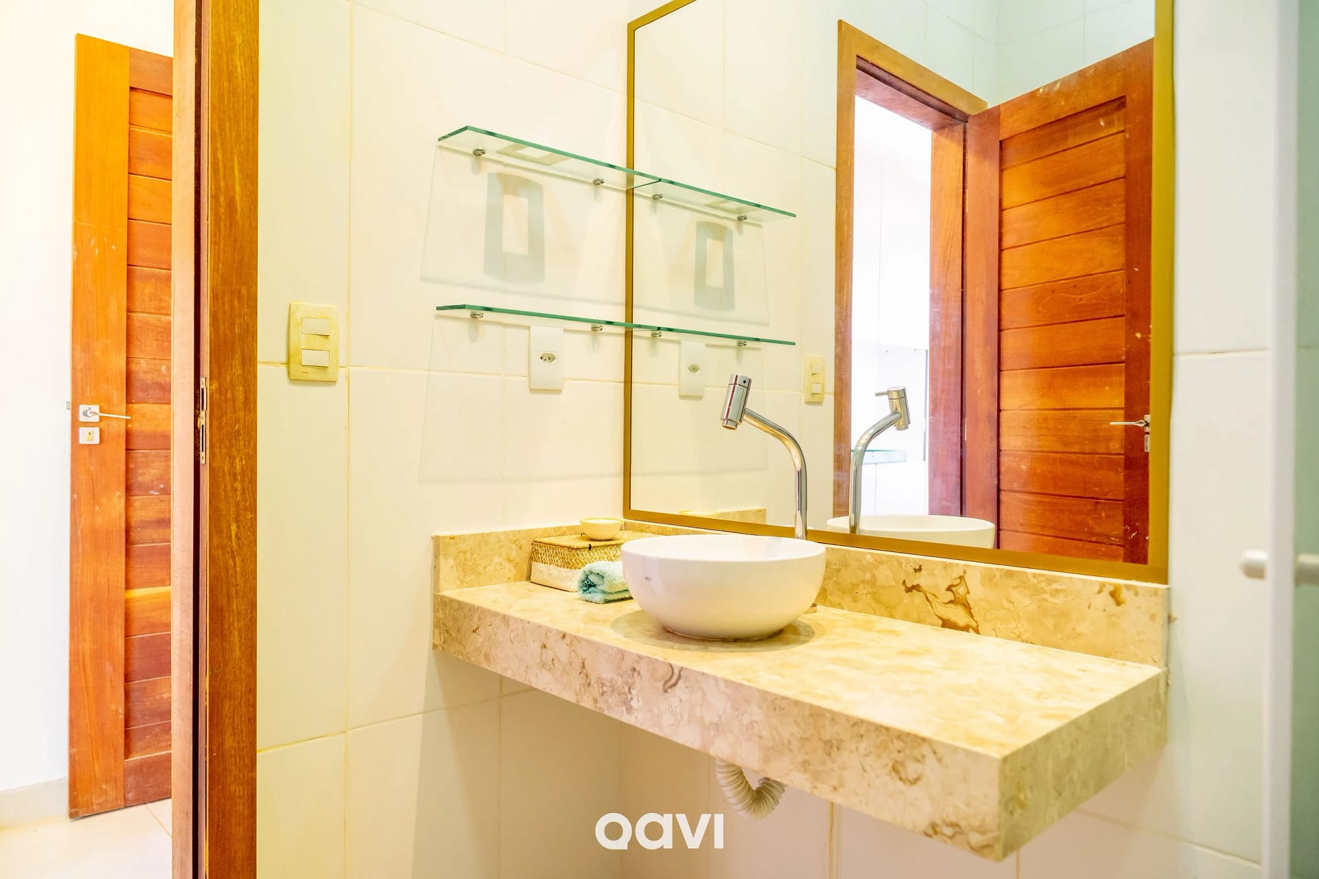 Banheiro — Casa pé na areia premium Pirangi by Qavi