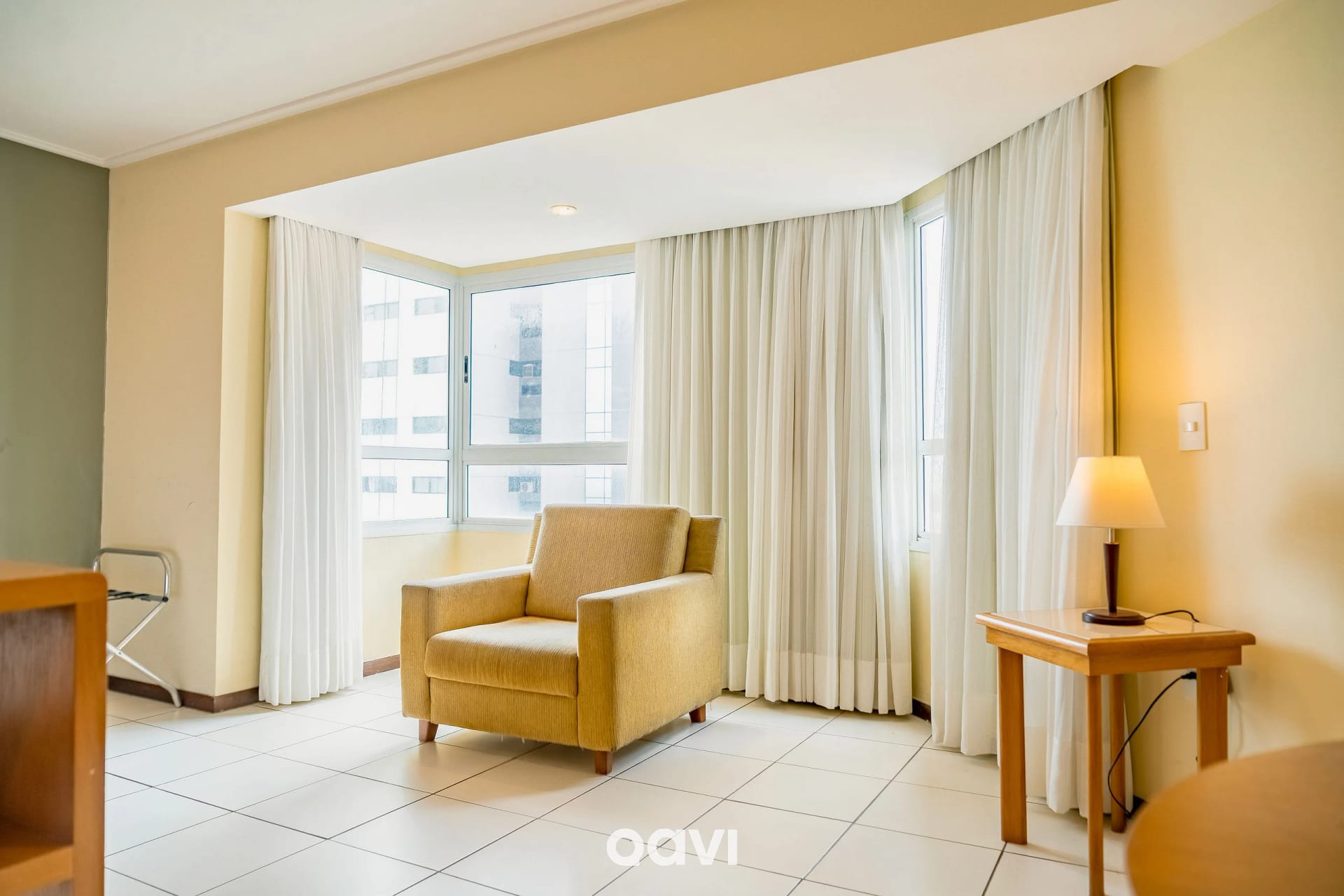 Quarto — Flat Vista Parcial Mar em Petrópolis by Qavi