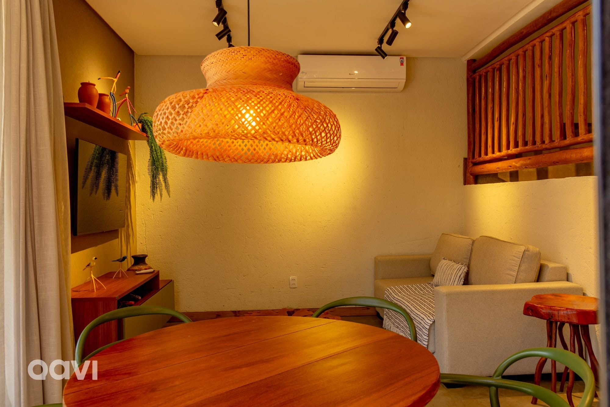 Zona TV/salón compartidos