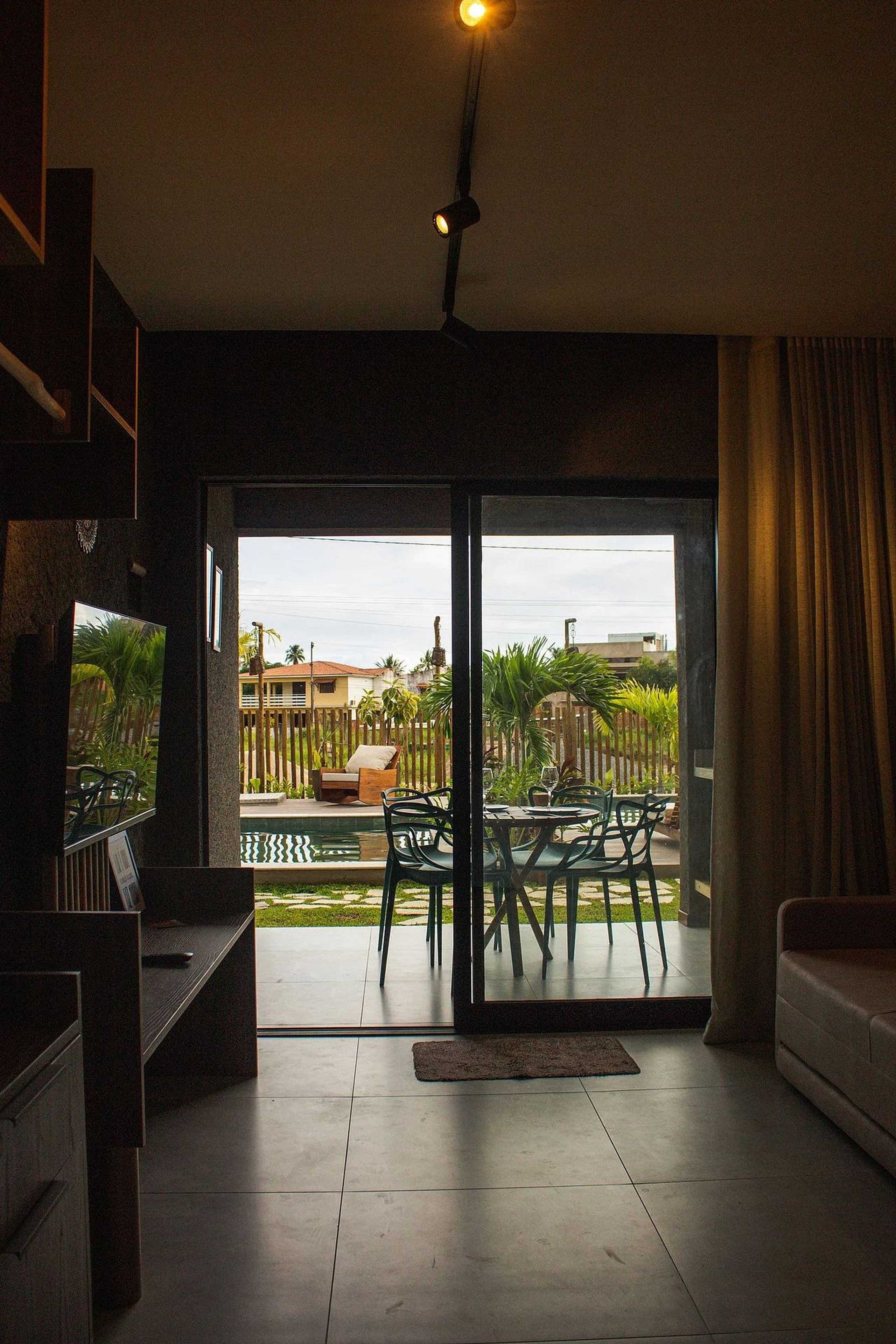 Apartamento com Varanda Gamboa Milagres by Qavi - 4
