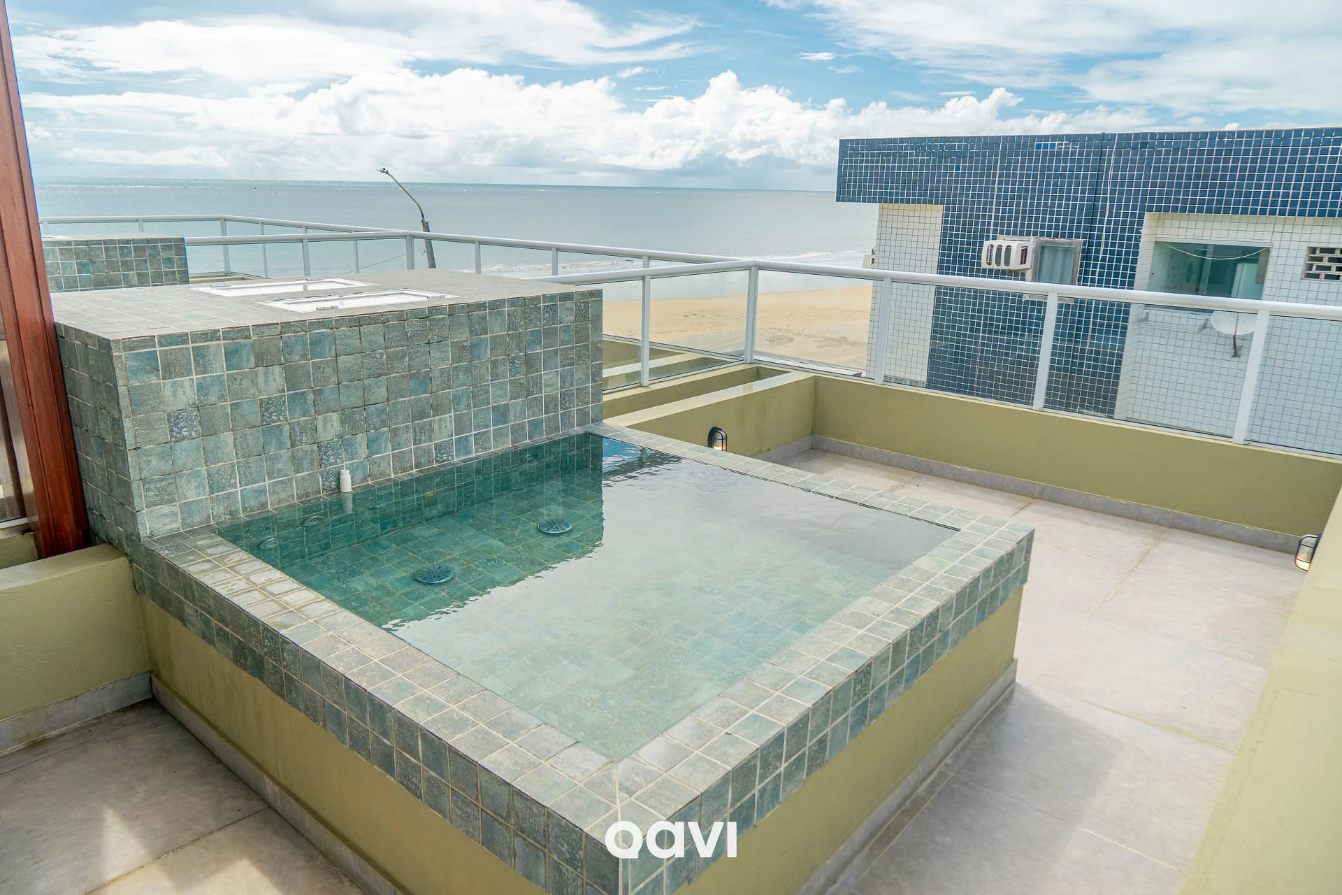 Varanda / Terraço — Triplex piscina privativa em Pirangi by Qavi