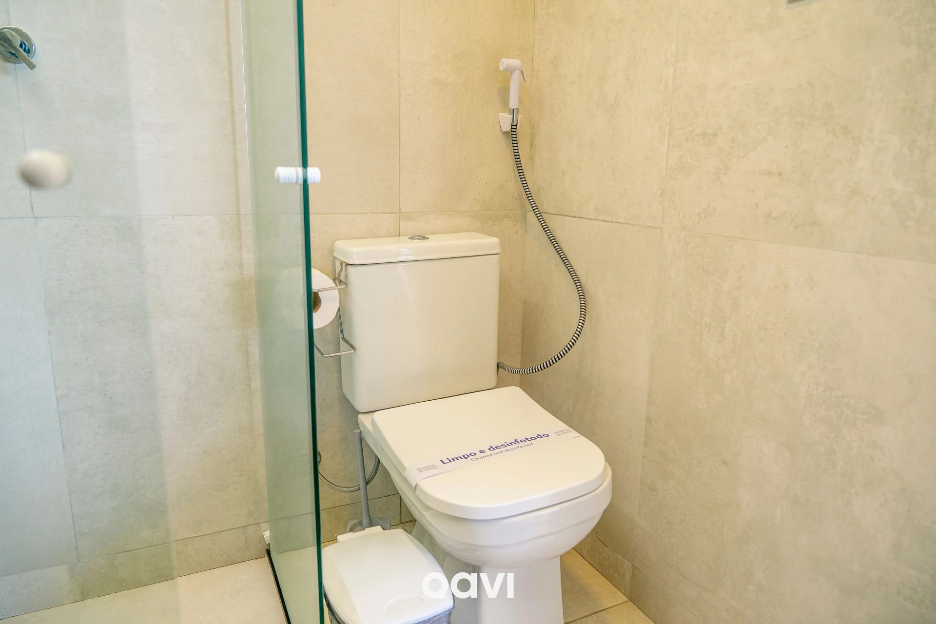 Banheiro — Triplex piscina privativa em Pirangi by Qavi