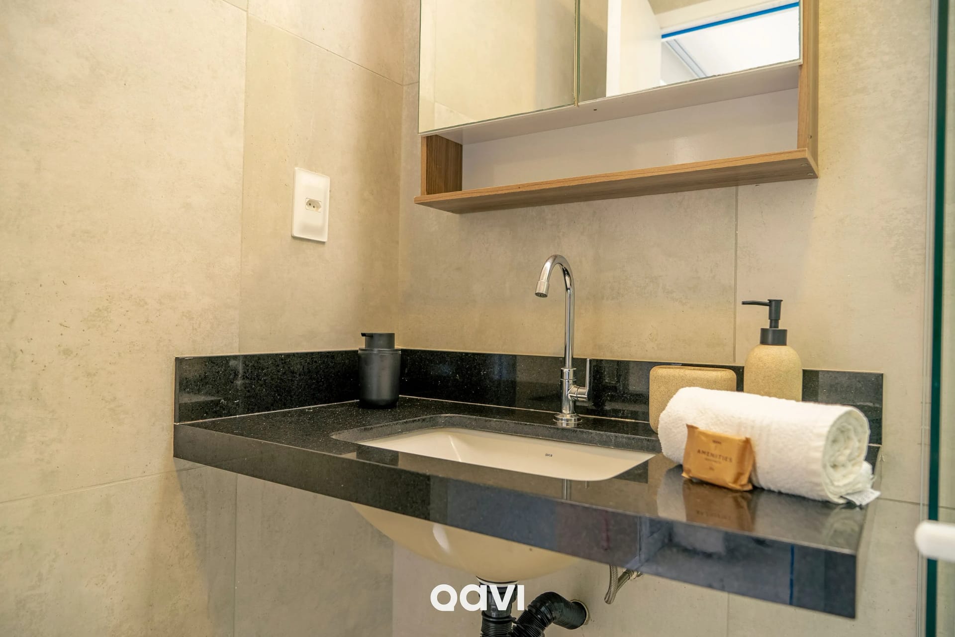 Banheiro — Triplex piscina privativa em Pirangi by Qavi