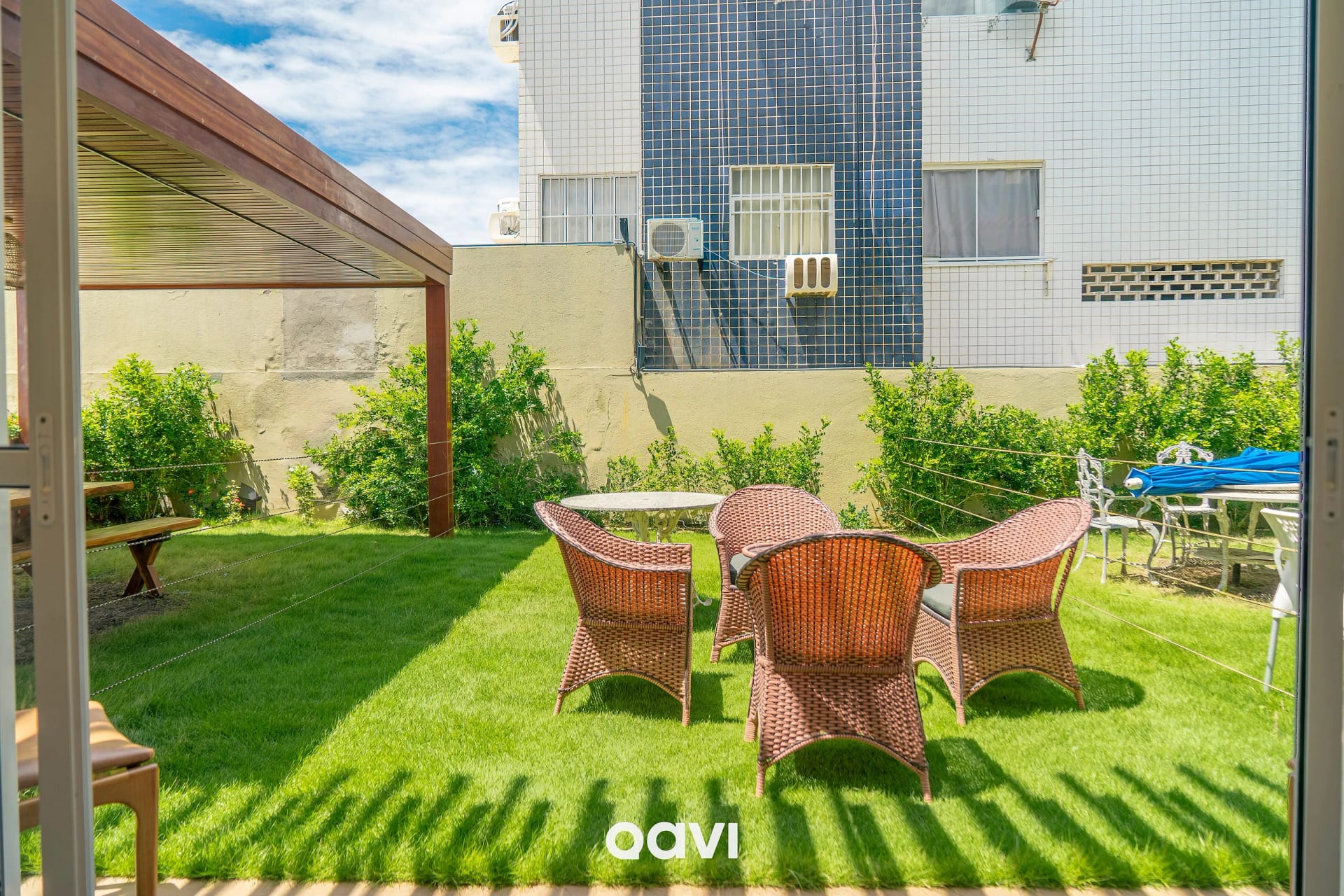 Varanda / Terraço — Triplex à Beira-Mar com Vista em Pirangi by Qavi
