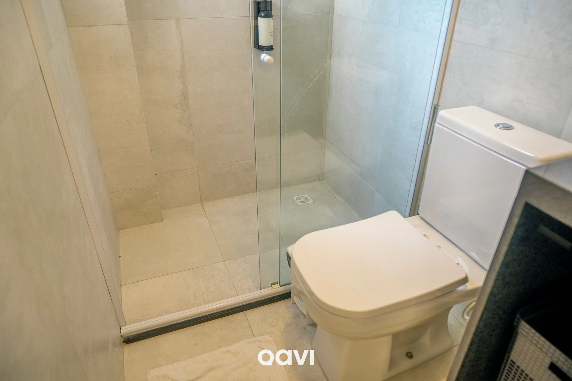 Banheiro — Triplex à Beira-Mar com Vista em Pirangi by Qavi