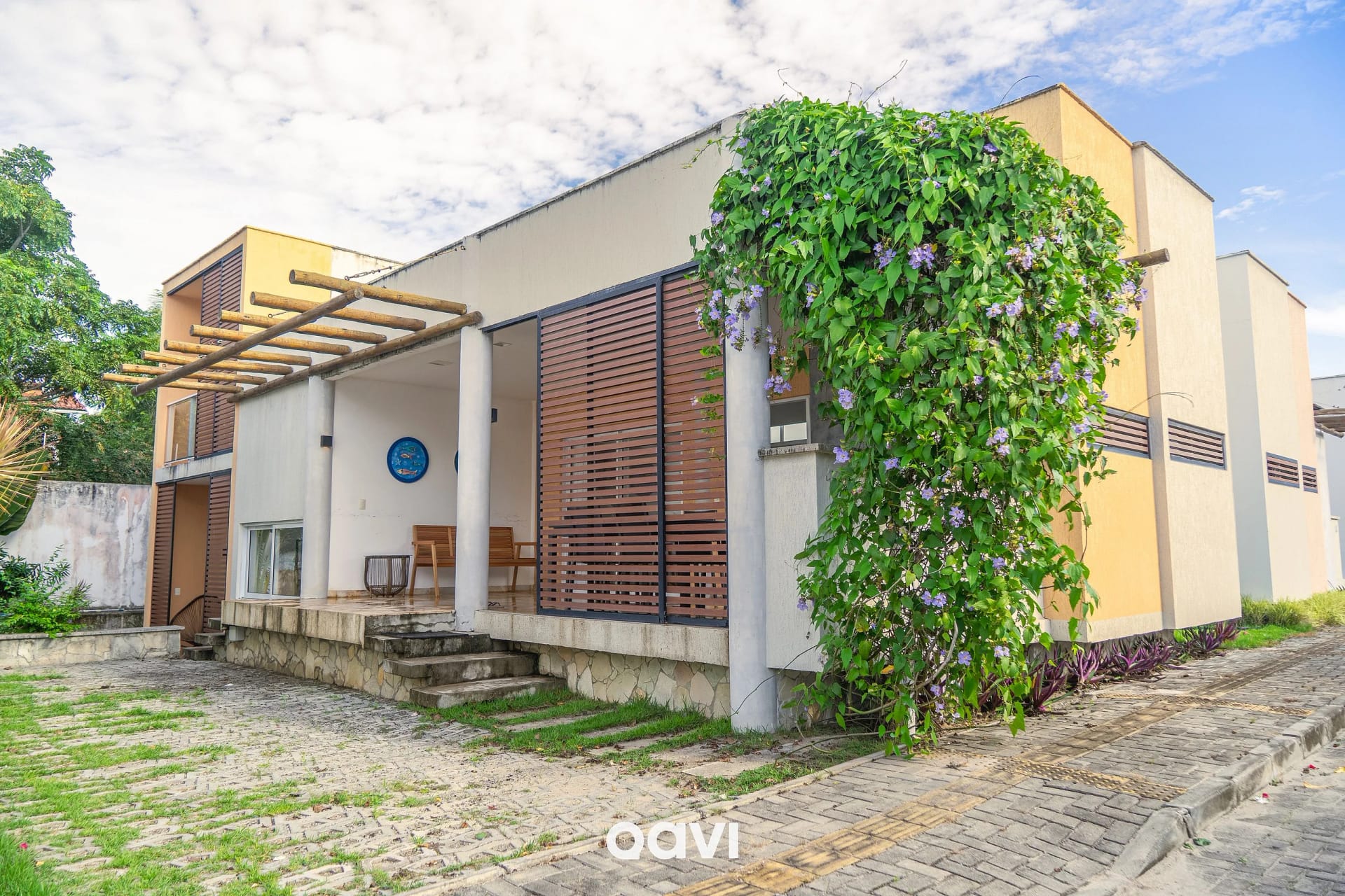 Fachada — Casa Triplex Piscina Privativa em Pipa by Qavi